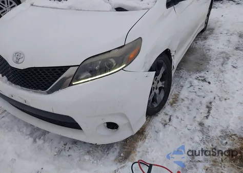 2015 Toyota Sienna Se 8 Passenger from USA, damaged, VIN 5TDXK3DC8FS555248